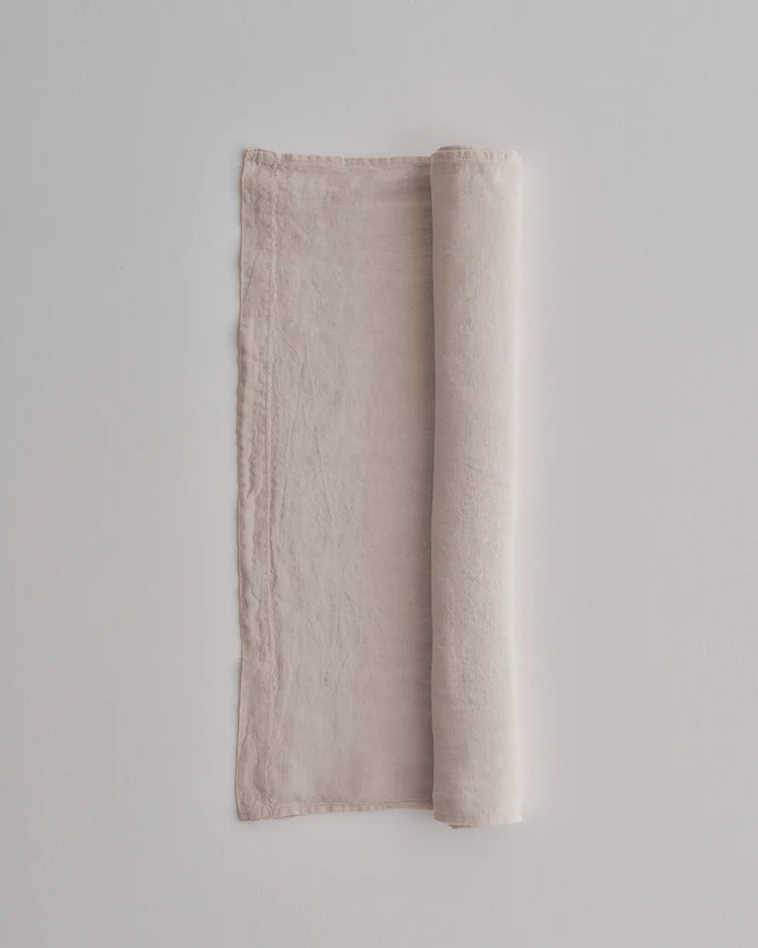 Basix Linen Table Runner - Floss