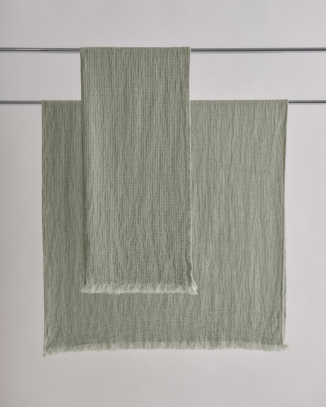 Flocca Linen Bath Towel - Argent