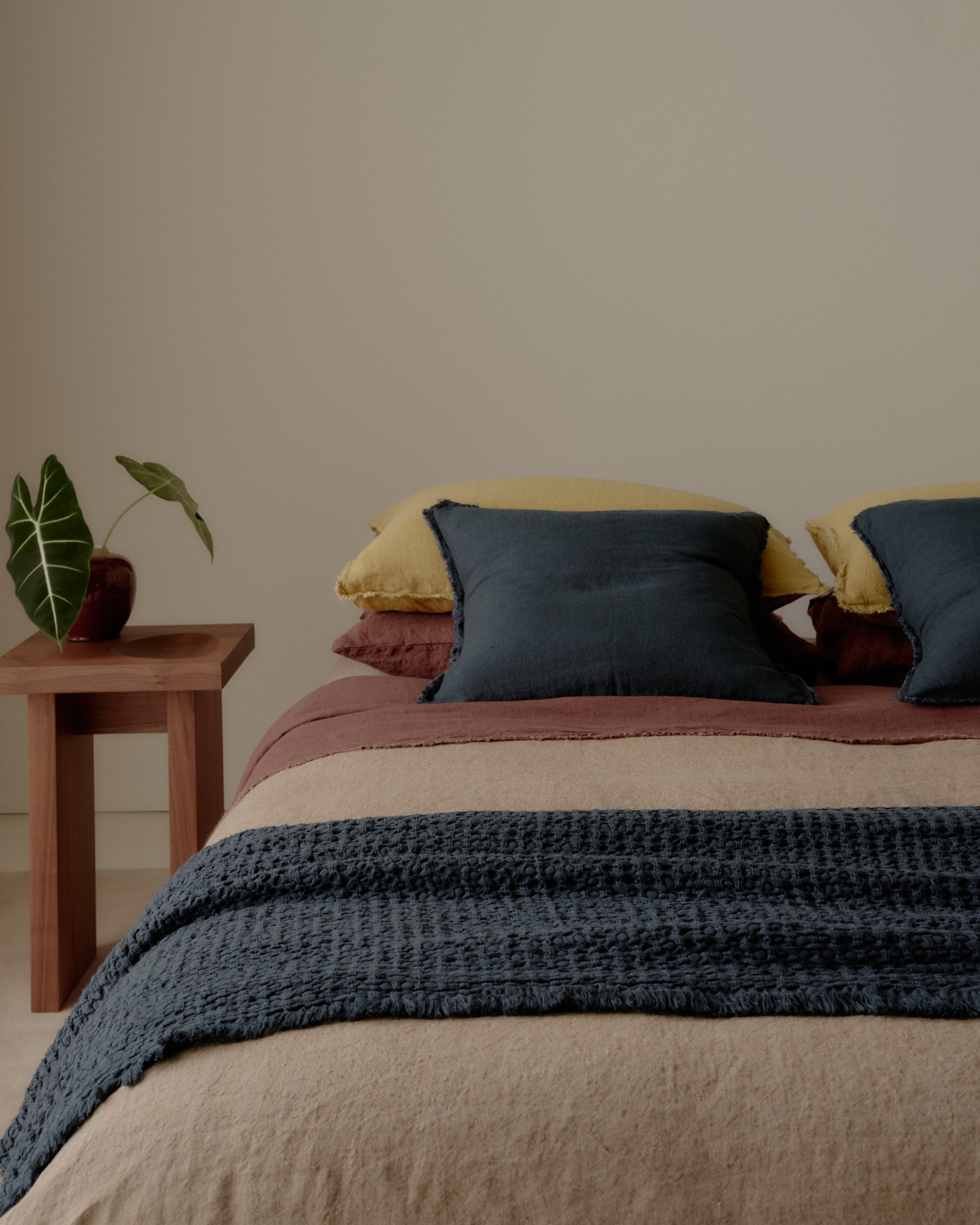 Flocca Linen Blanket - Bateau