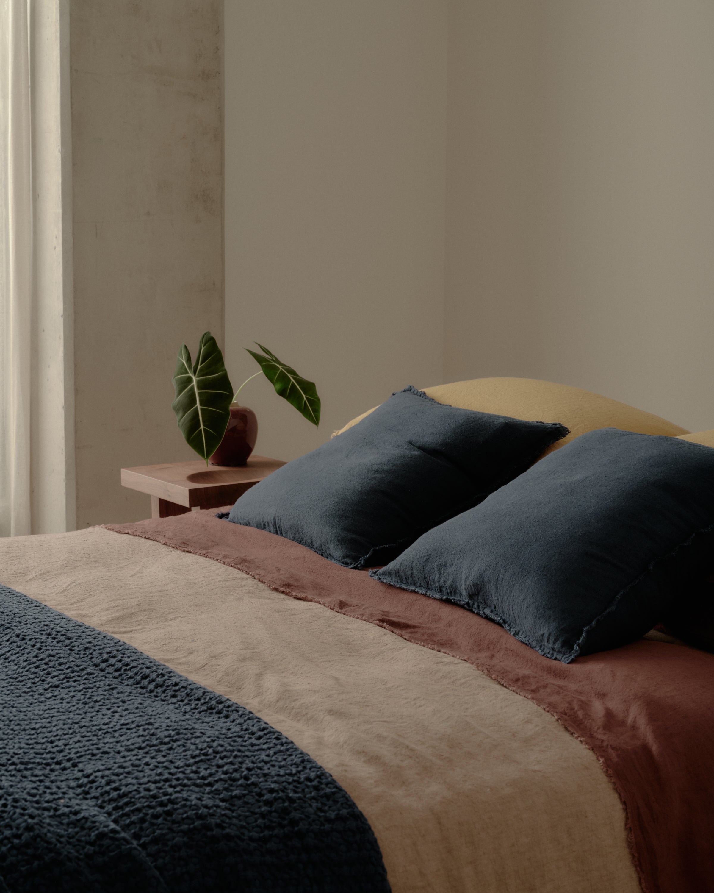 Flocca Linen Blanket - Bateau
