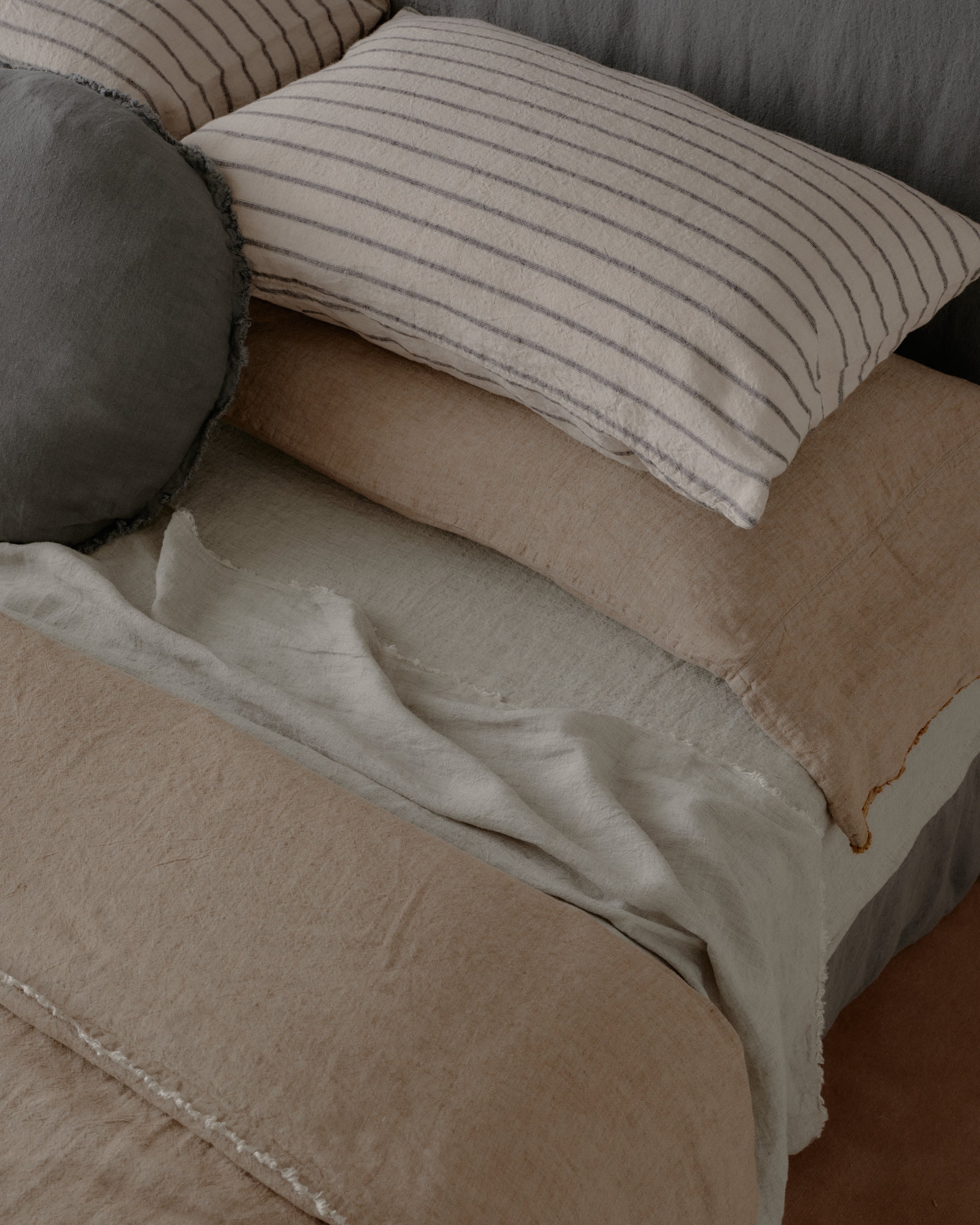 Flocca Macaron Linen Pillow - Tempest
