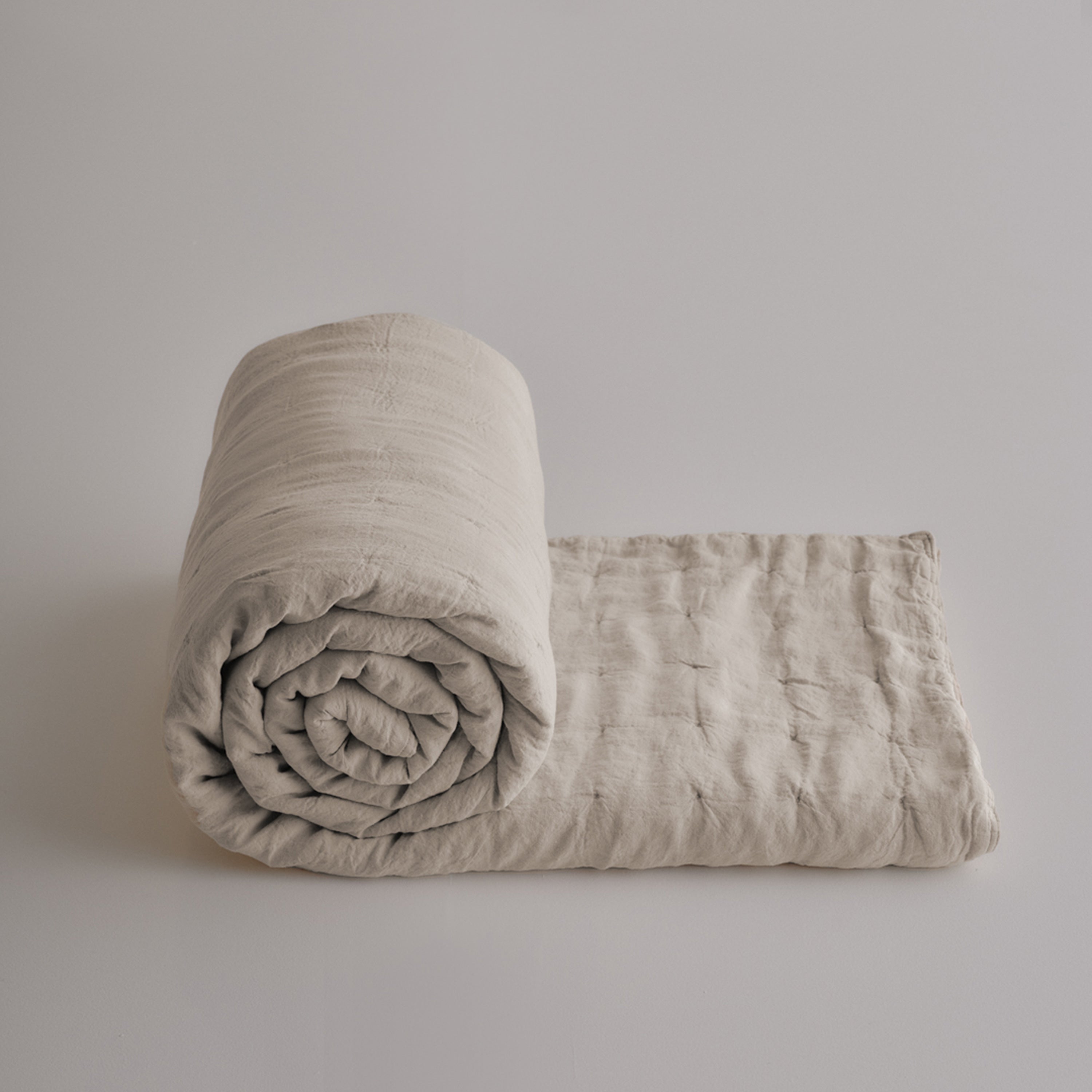 Basix Linen Coverlet - Sable