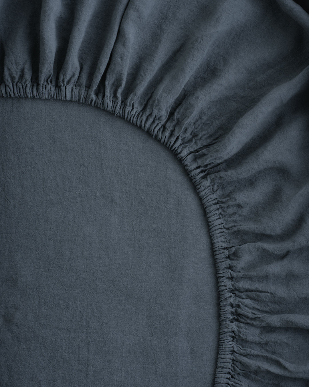 Linen Fitted Sheet | Deep Sea Blue