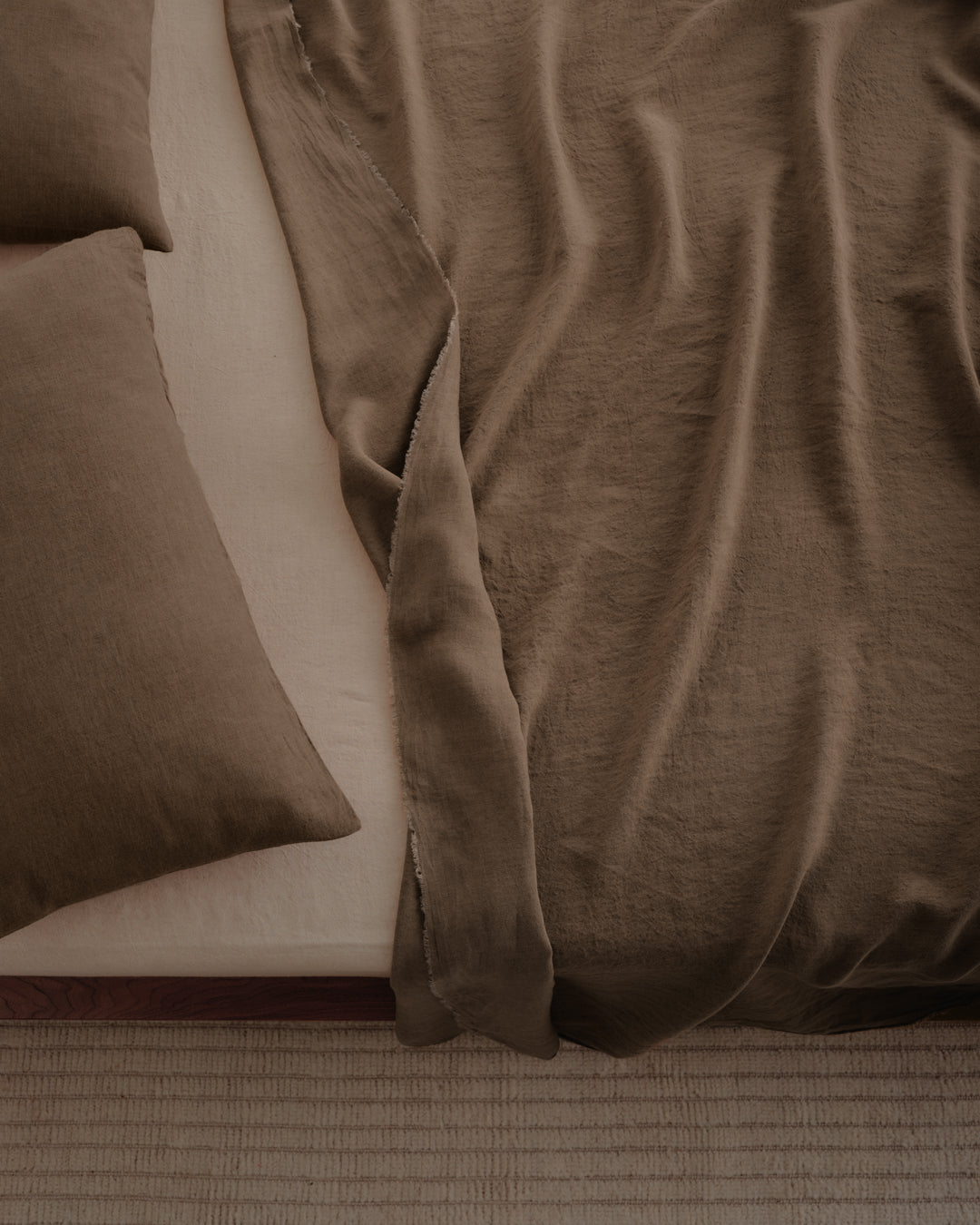 Basix Linen Pillowcase | Chocolate Brown