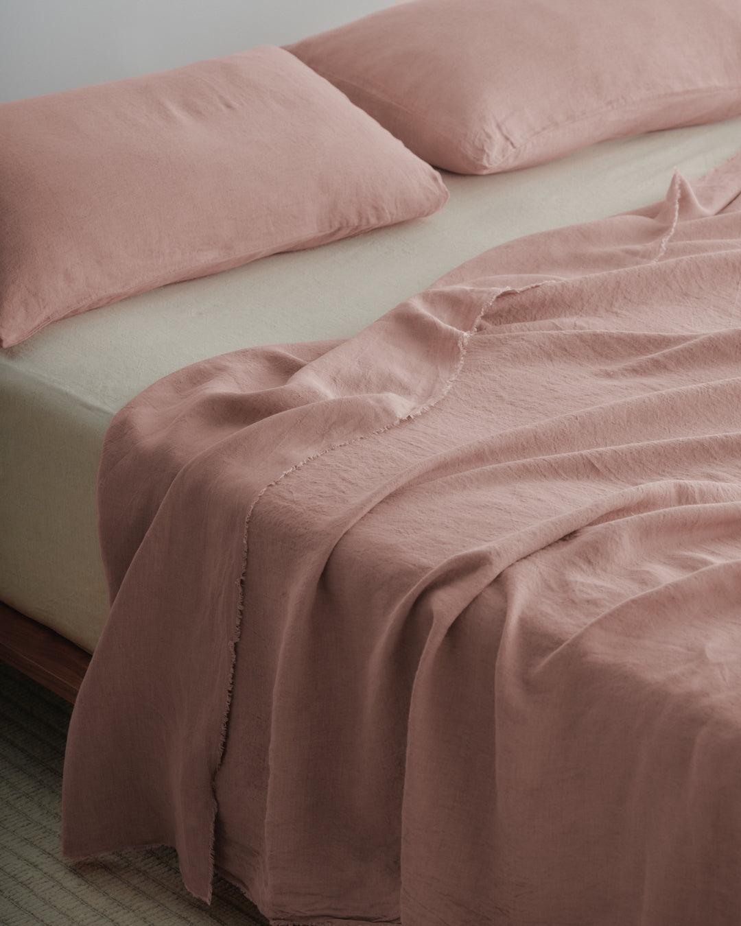 Basix Linen Pillowcase | Clay Pink