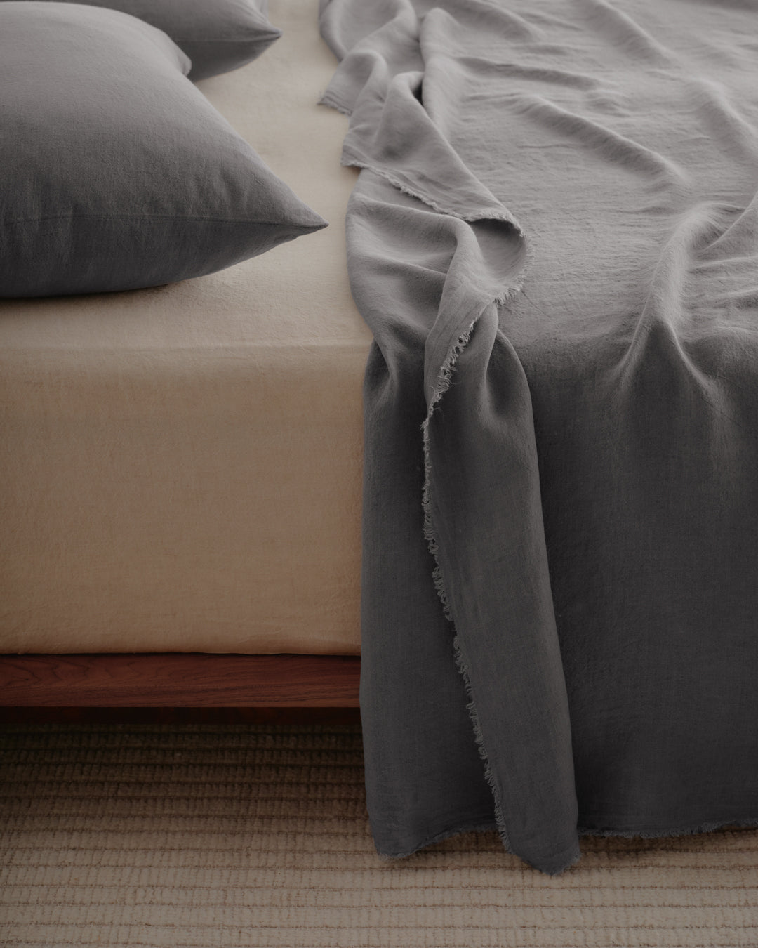 Basix Linen Pillowcase | Charcoal Grey