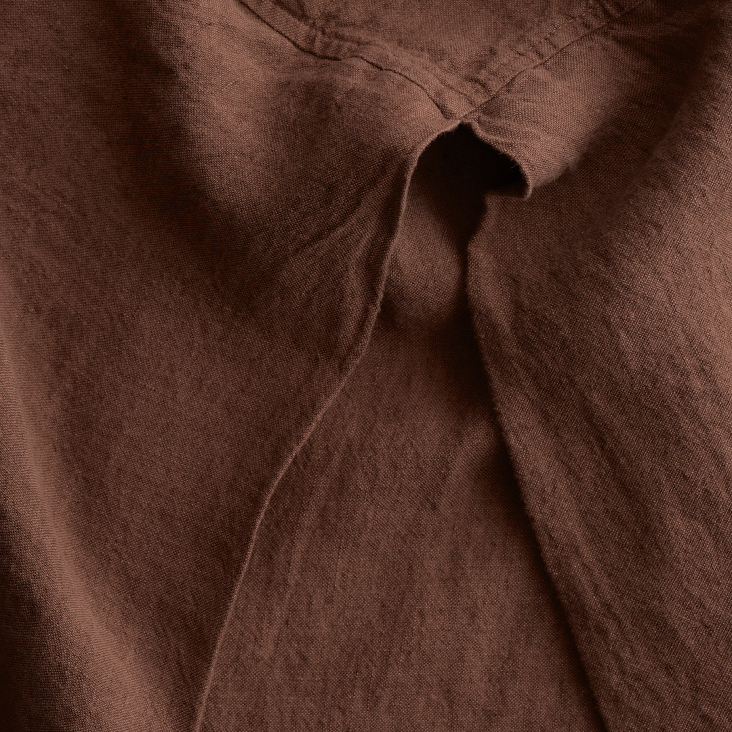 Basix Linen Bed Skirt - Moro