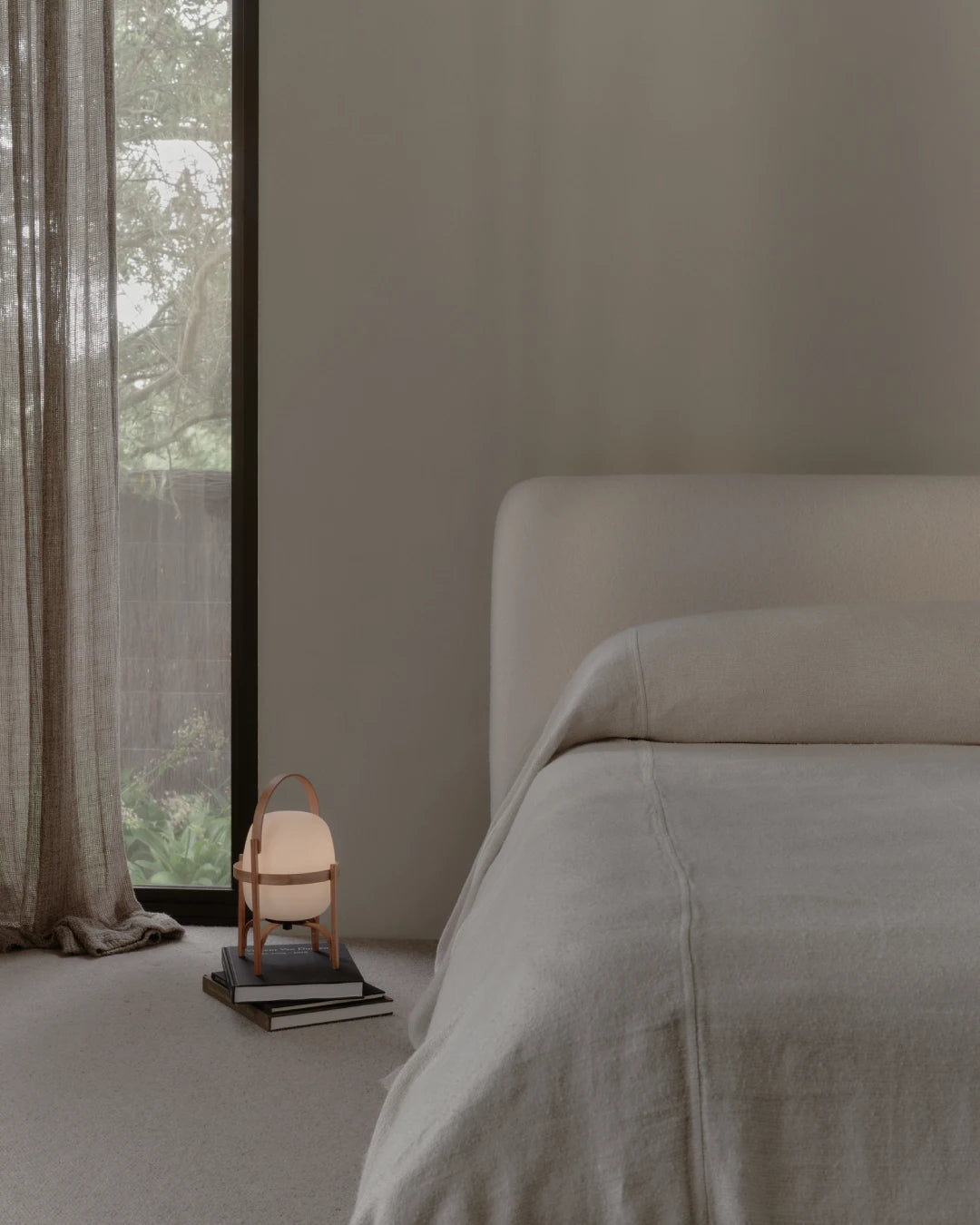 Flocca Heavyweight Linen Bedcover - Crema/Lina