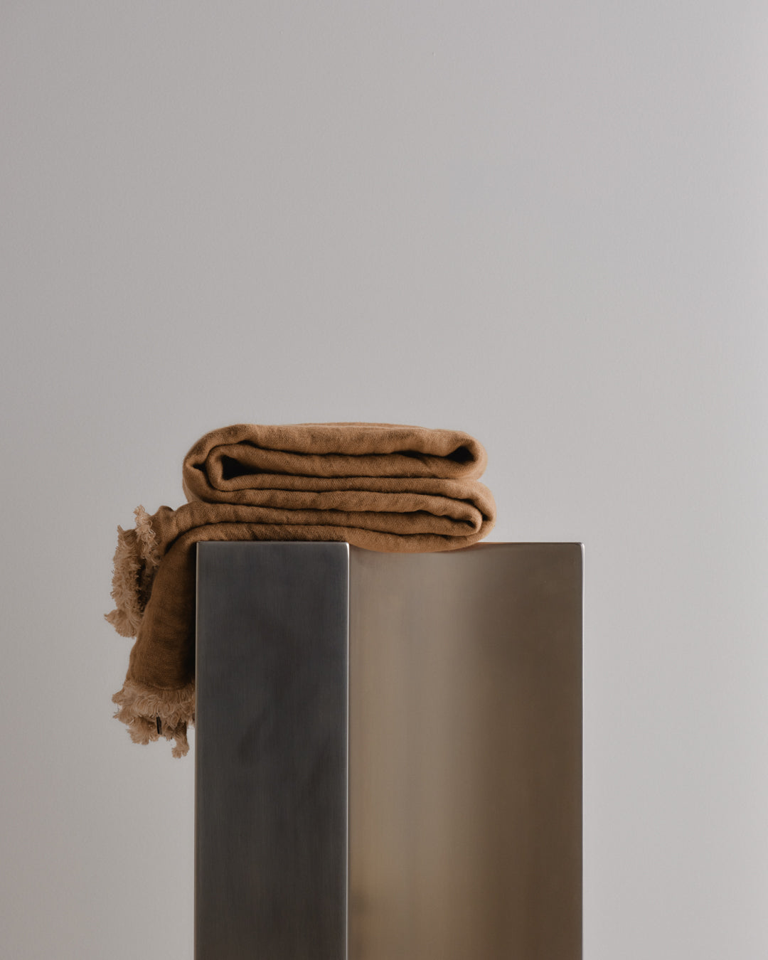 Reversible Linen Throw | Natural & Rust