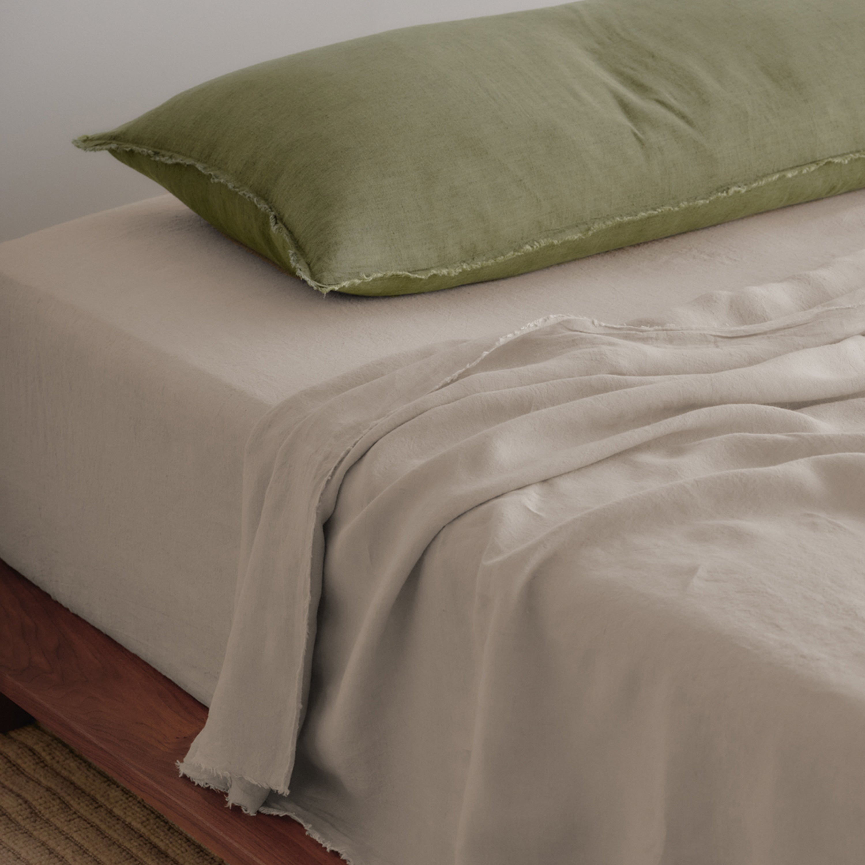 Flocca Linen Body Pillow - Armee