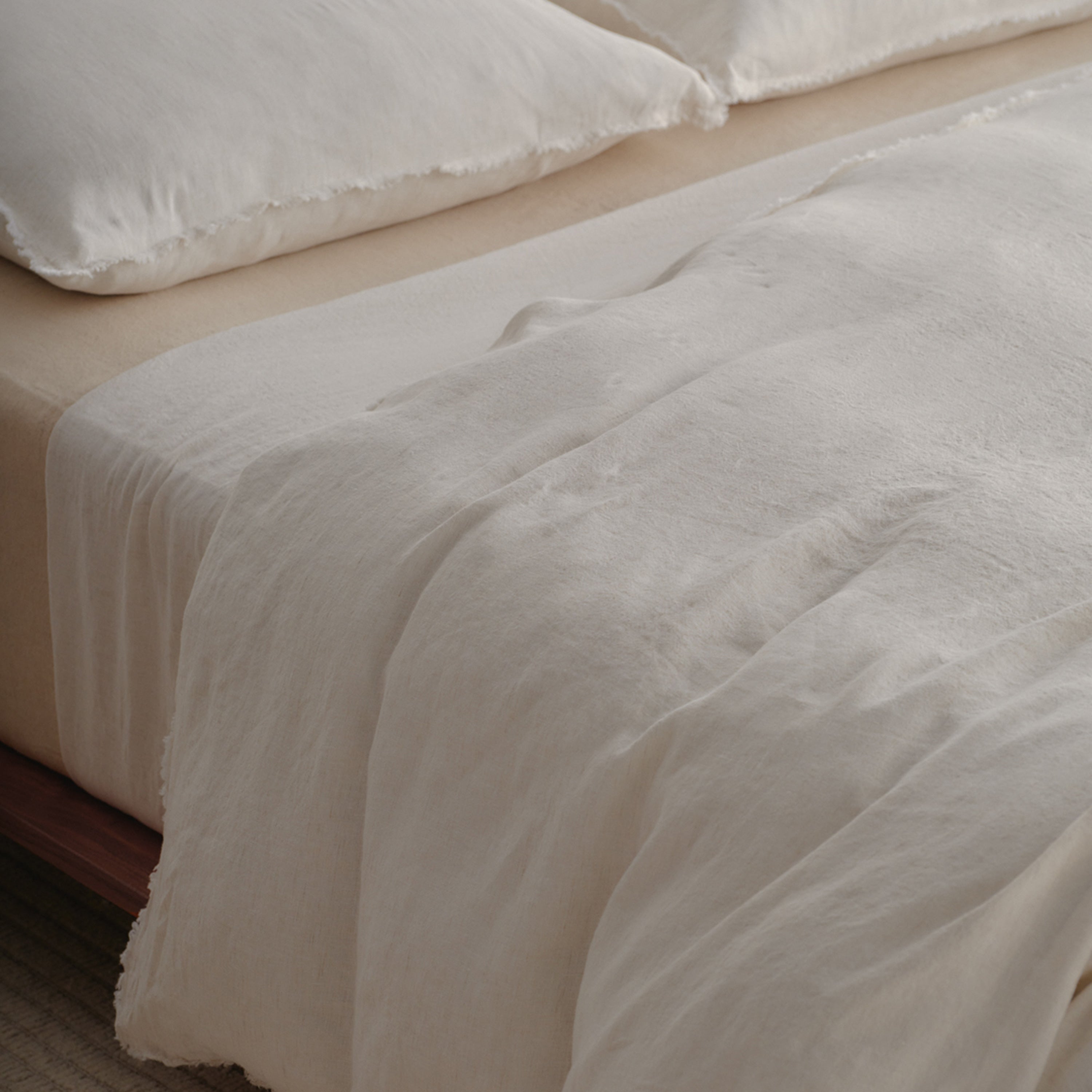 Flocca Linen Duvet Cover - Petra