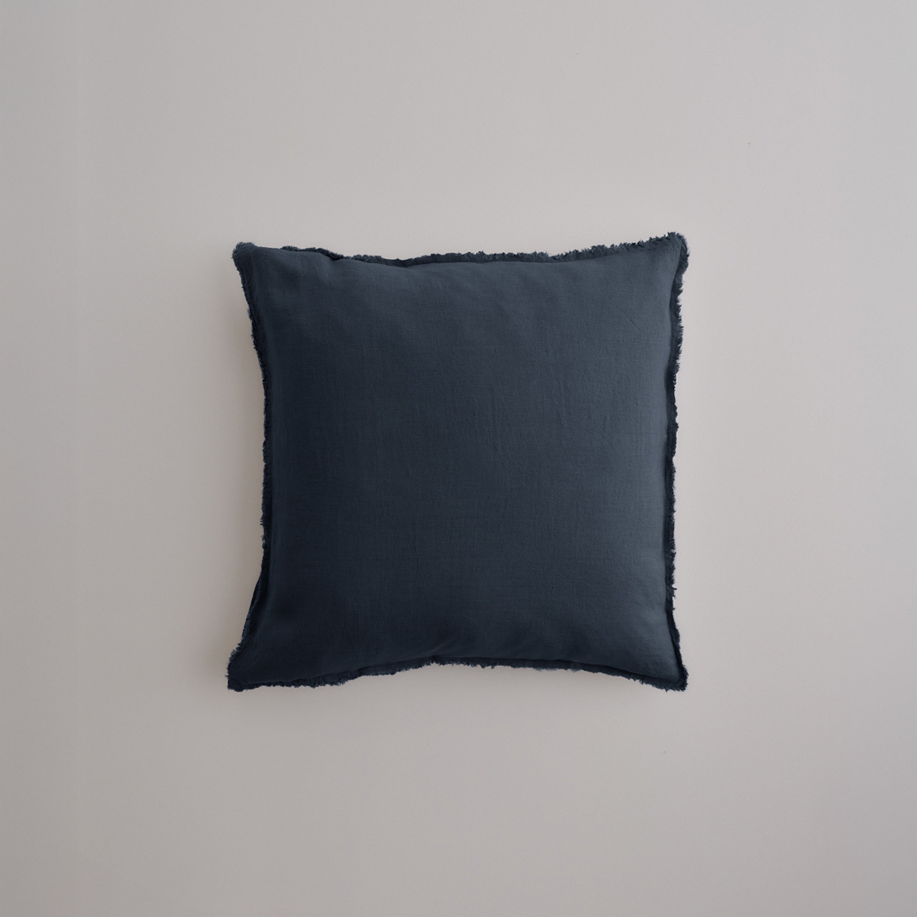 Flocca Linen Pillow - Bateau
