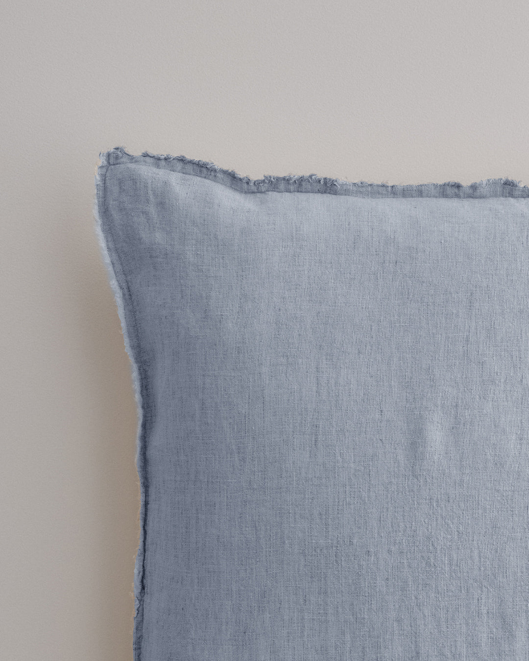 Flocca Linen Pillow - Azzura