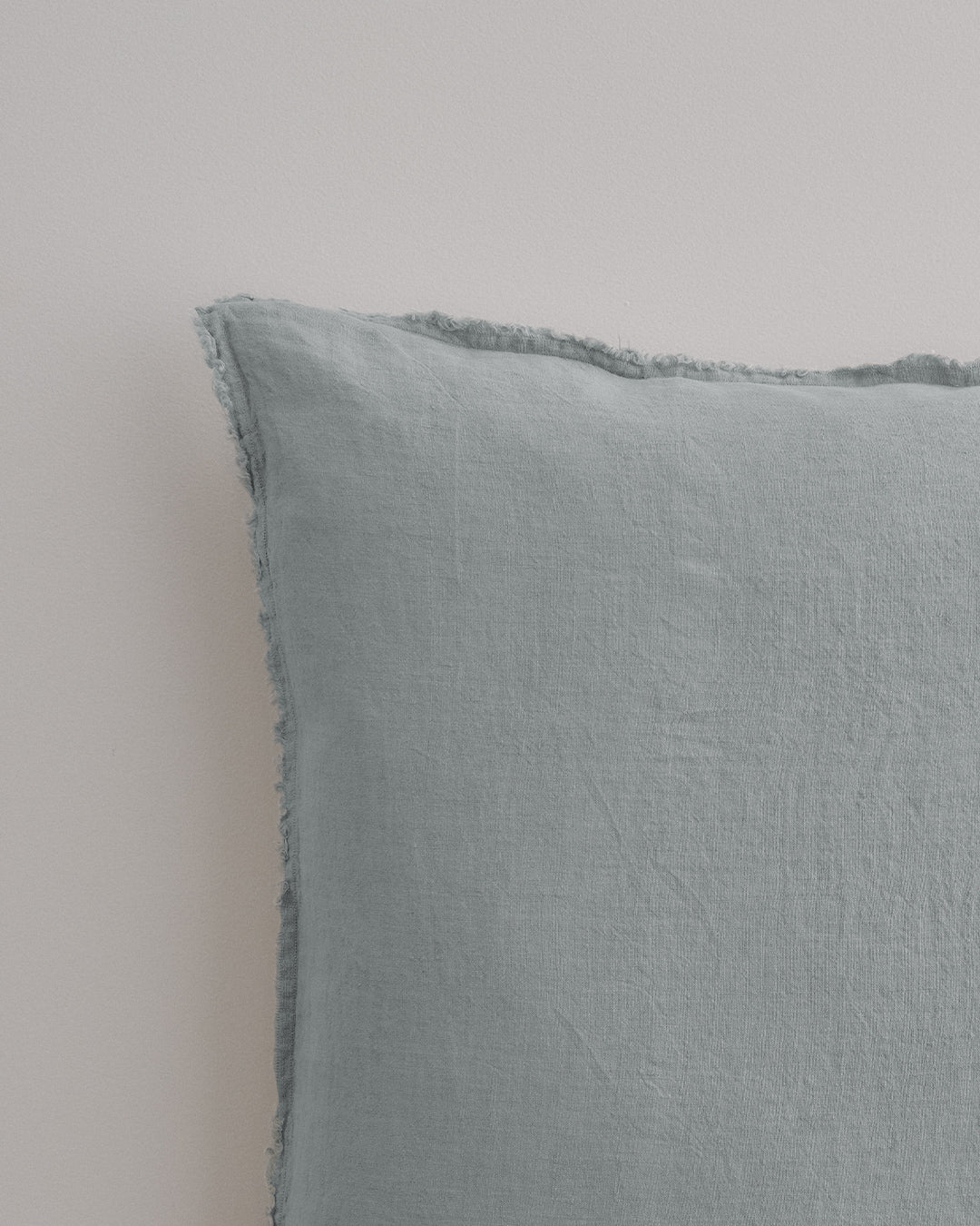 Flocca Linen Pillow - Roy