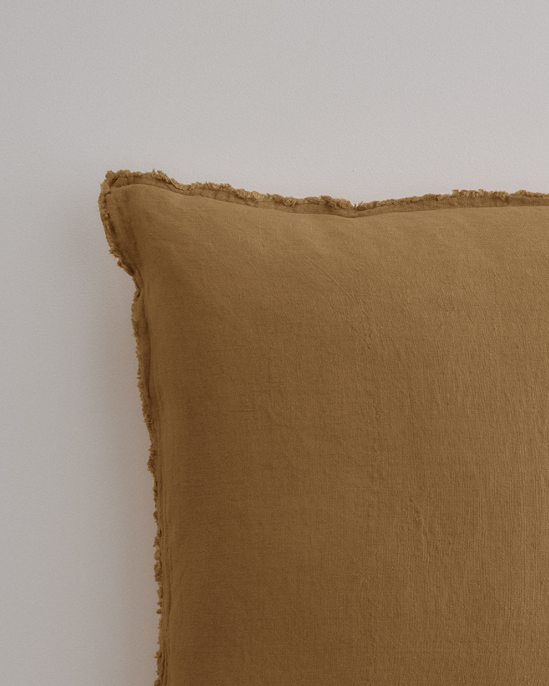 Flocca Linen Pillow - Russo