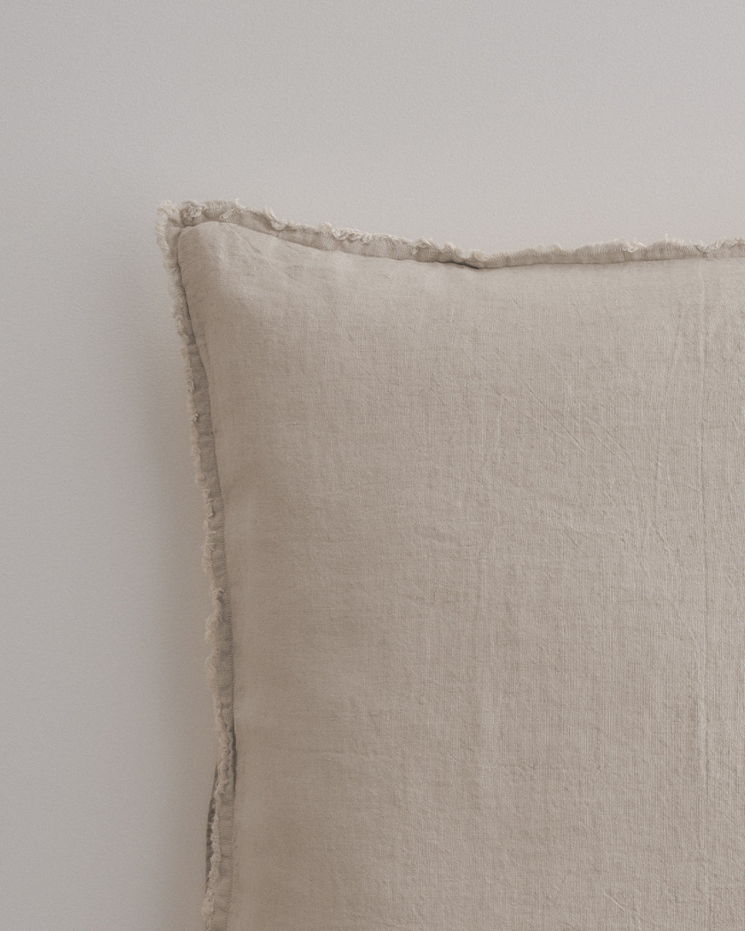 Flocca Linen Pillow - Sable