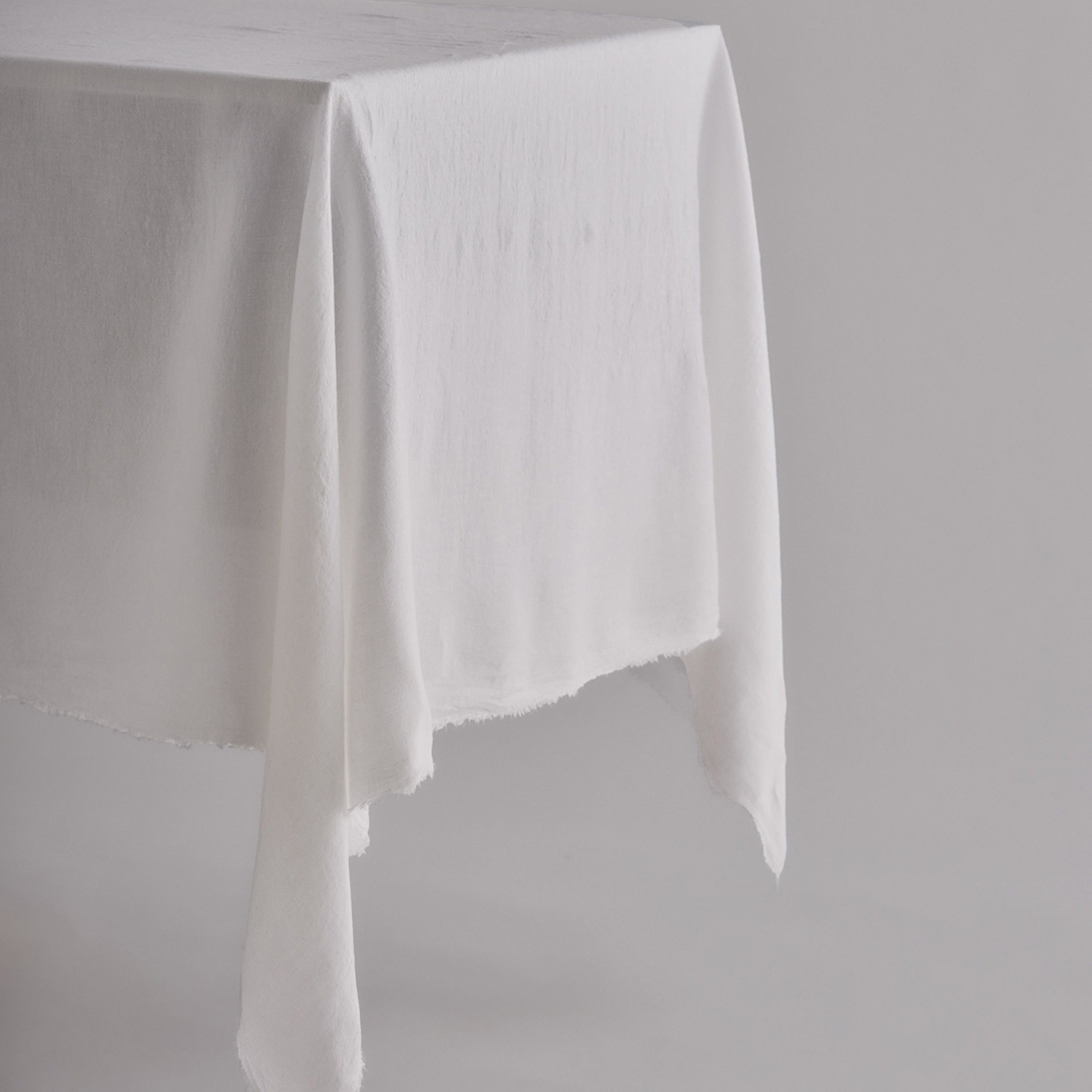 Flocca Linen Tablecloth - Ayrton