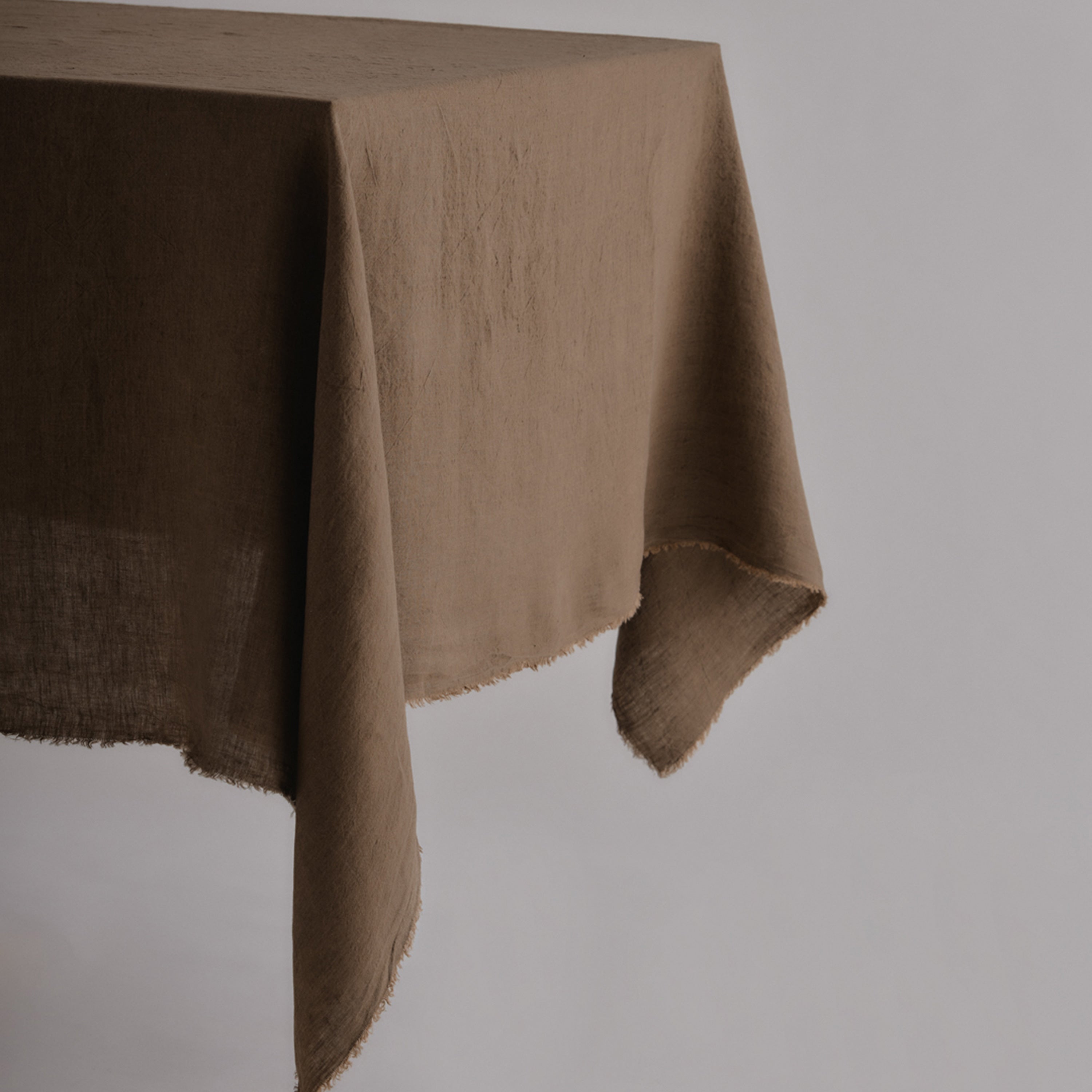 Flocca Linen Tablecloth - Bere