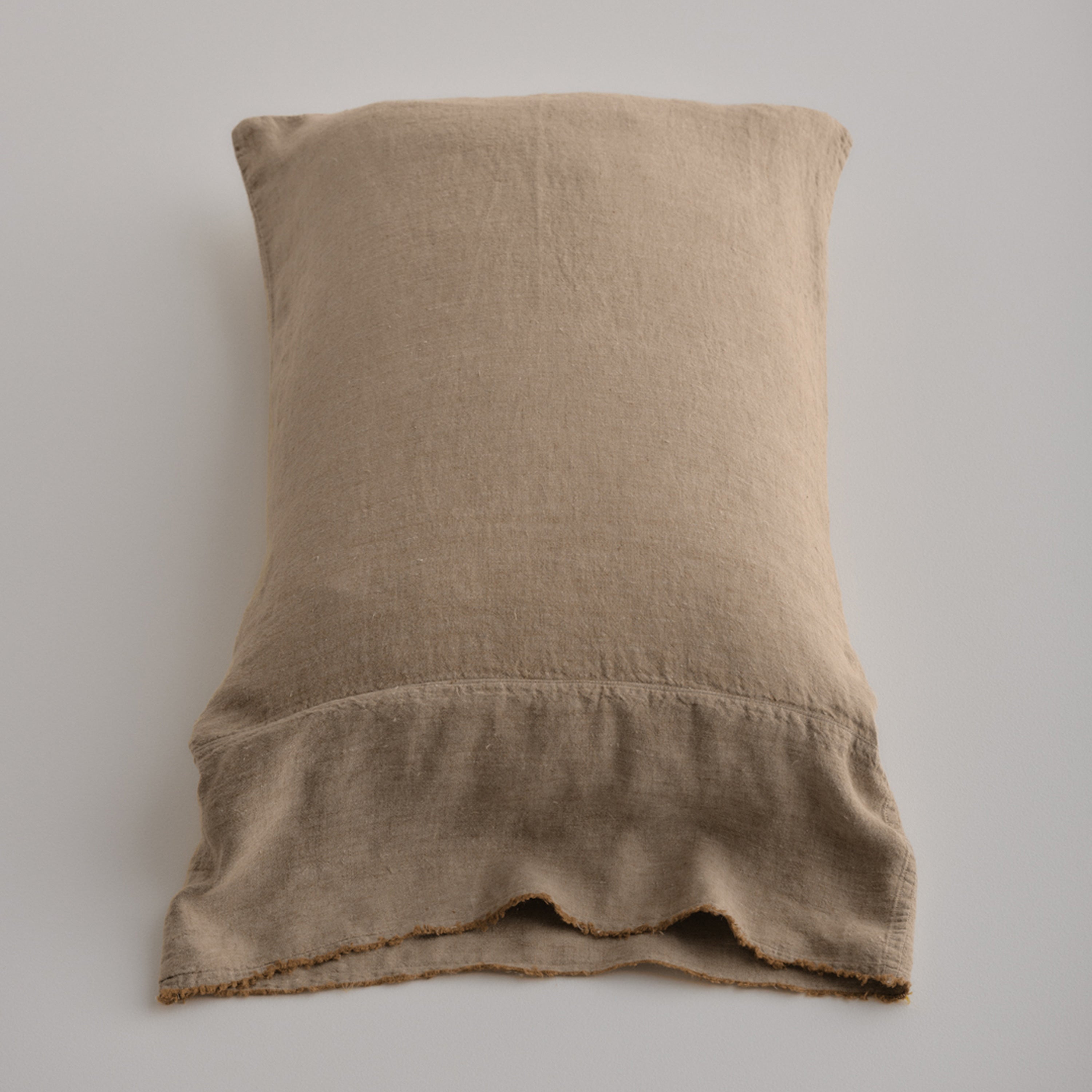 Flocca Long Linen Pillowcase - Brun