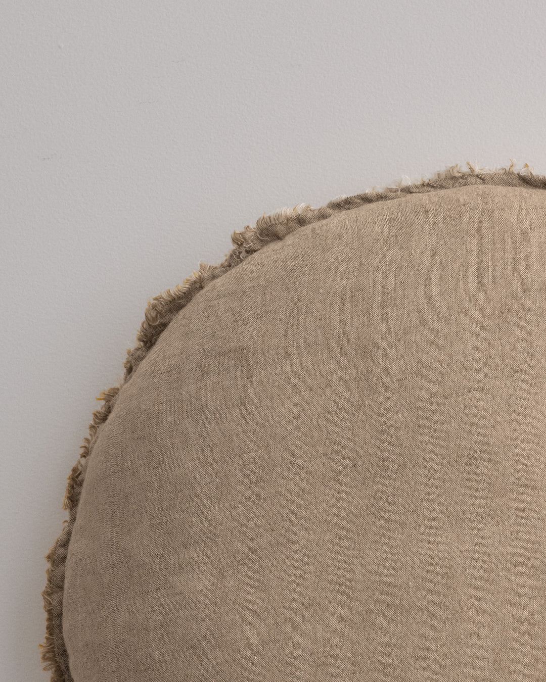 Flocca Macaron Linen Pillow - Brun