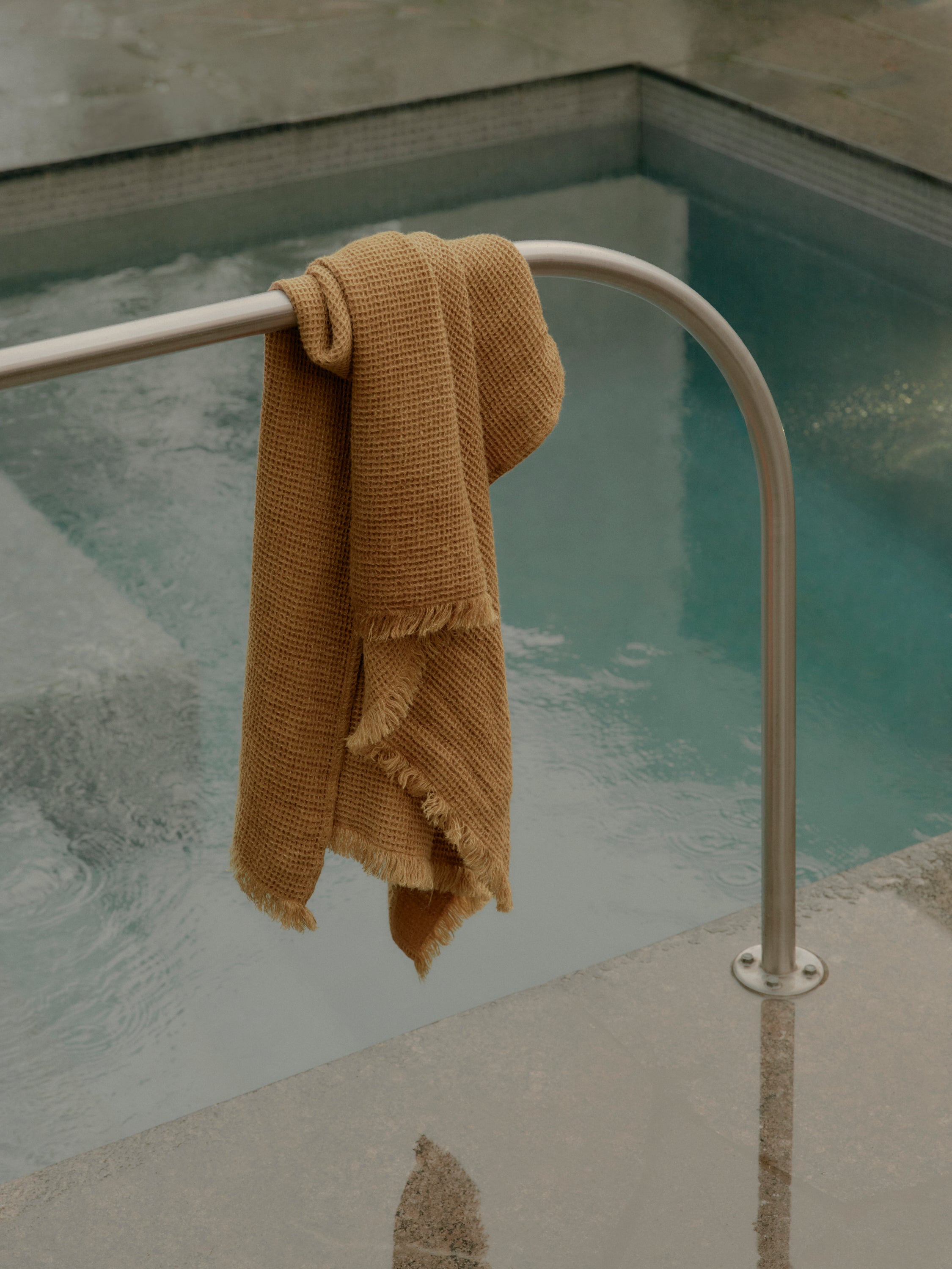 Flocca Linen Bath Towel - Russo