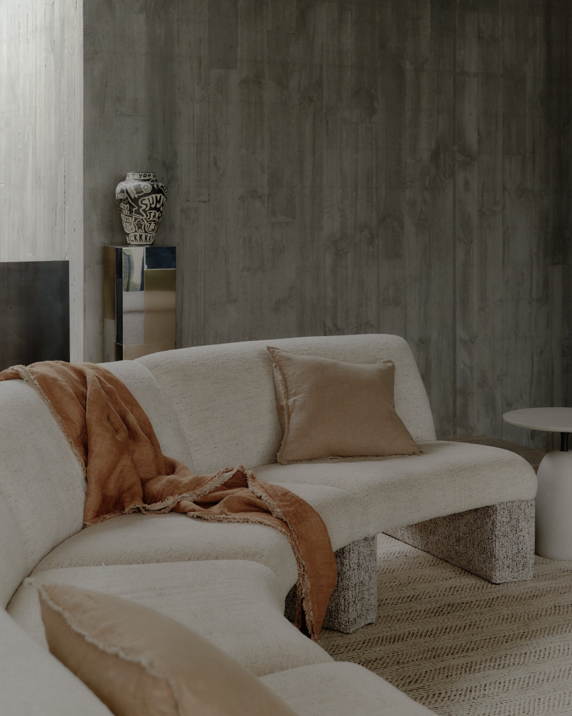 Flocca Linen Pillow - Carmel
